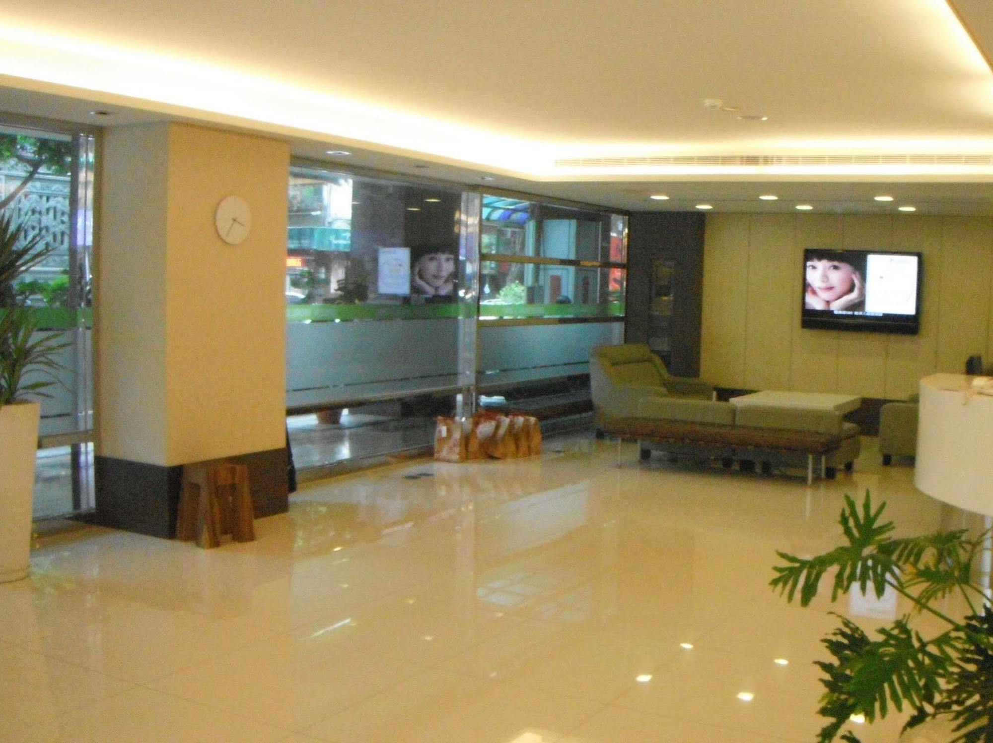 Green World Linsen Taipei Exterior photo